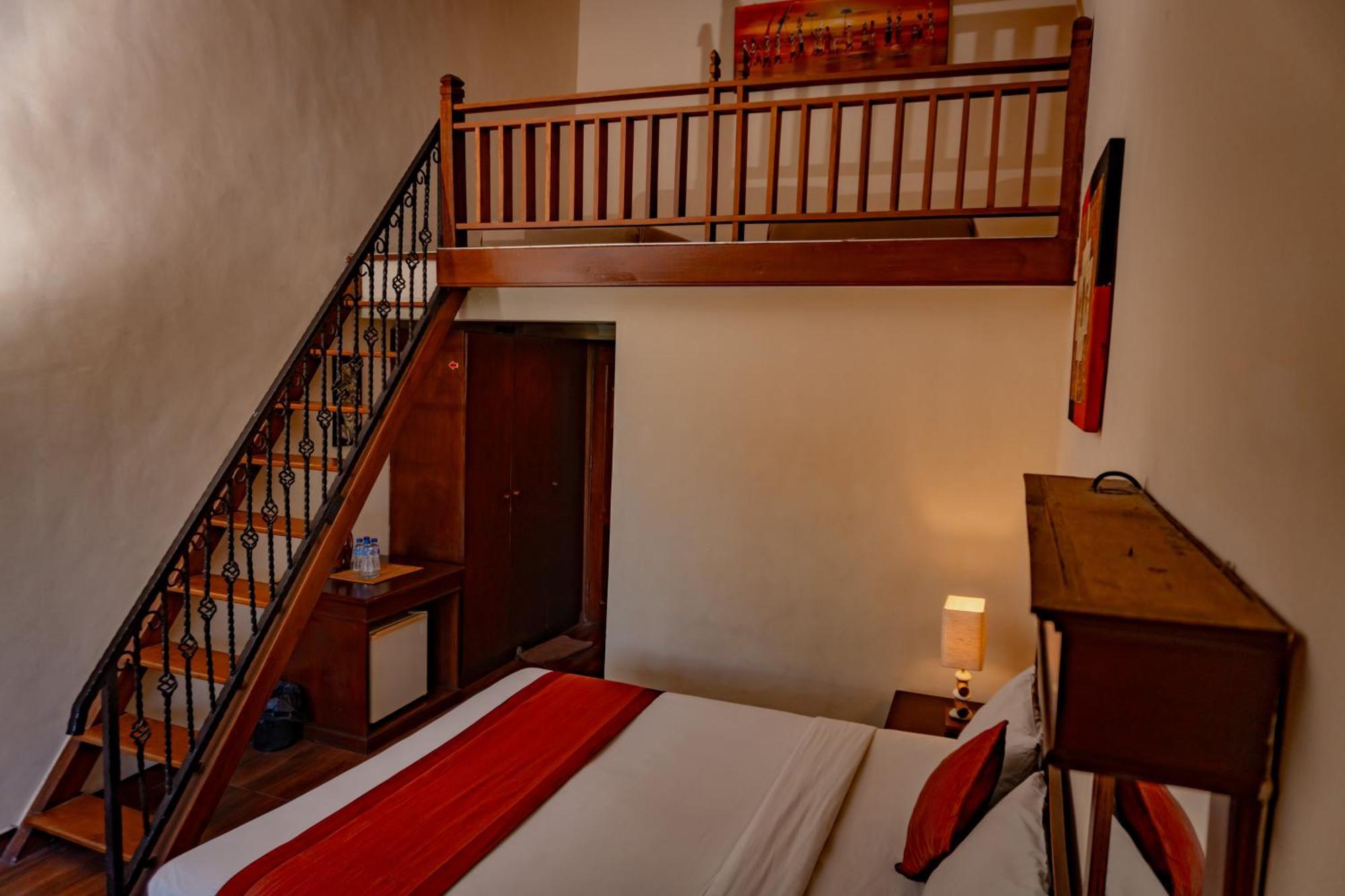Hotel Puri Dibia Kuta กูตา ภายนอก รูปภาพ