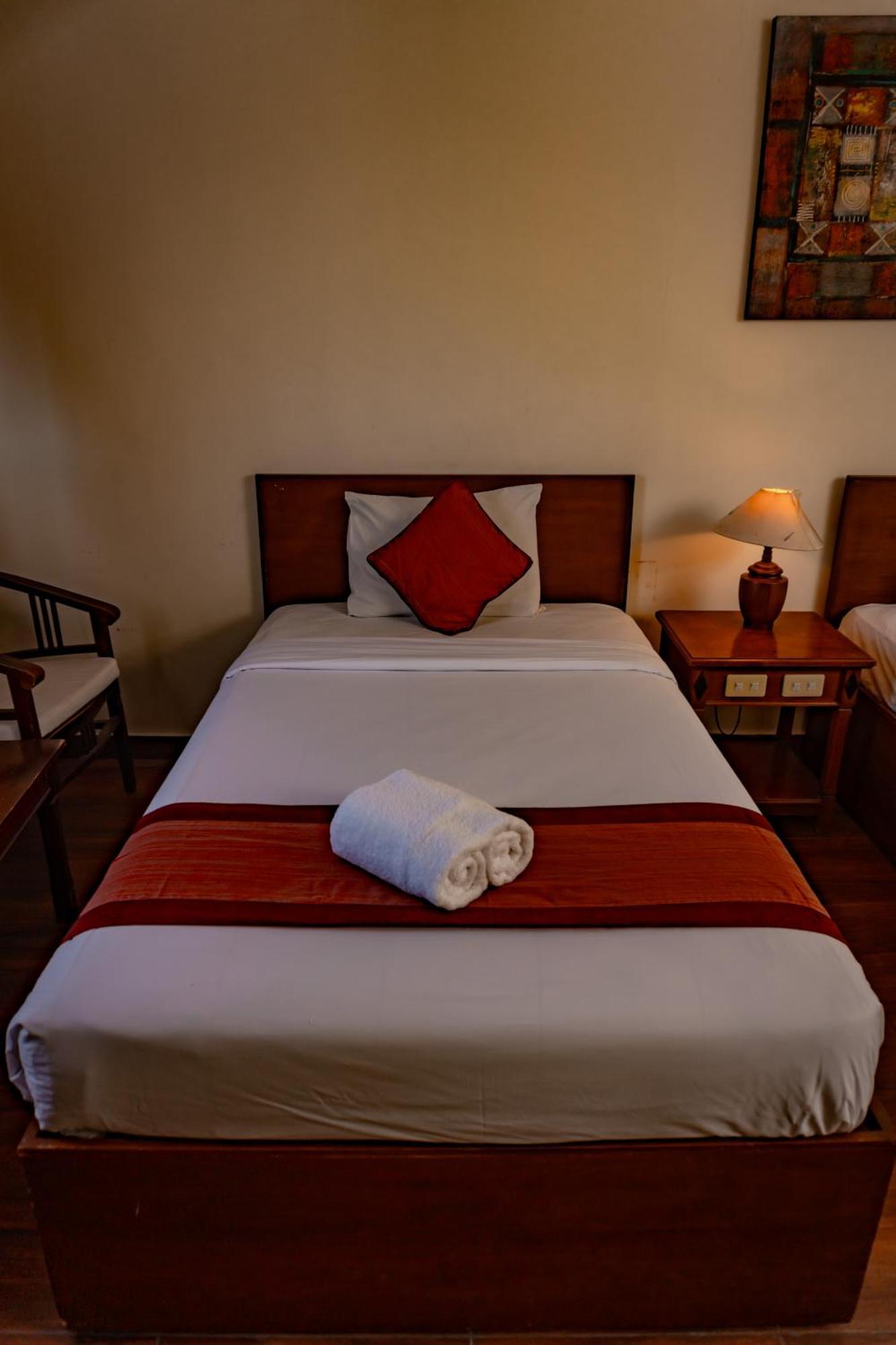 Hotel Puri Dibia Kuta กูตา ภายนอก รูปภาพ